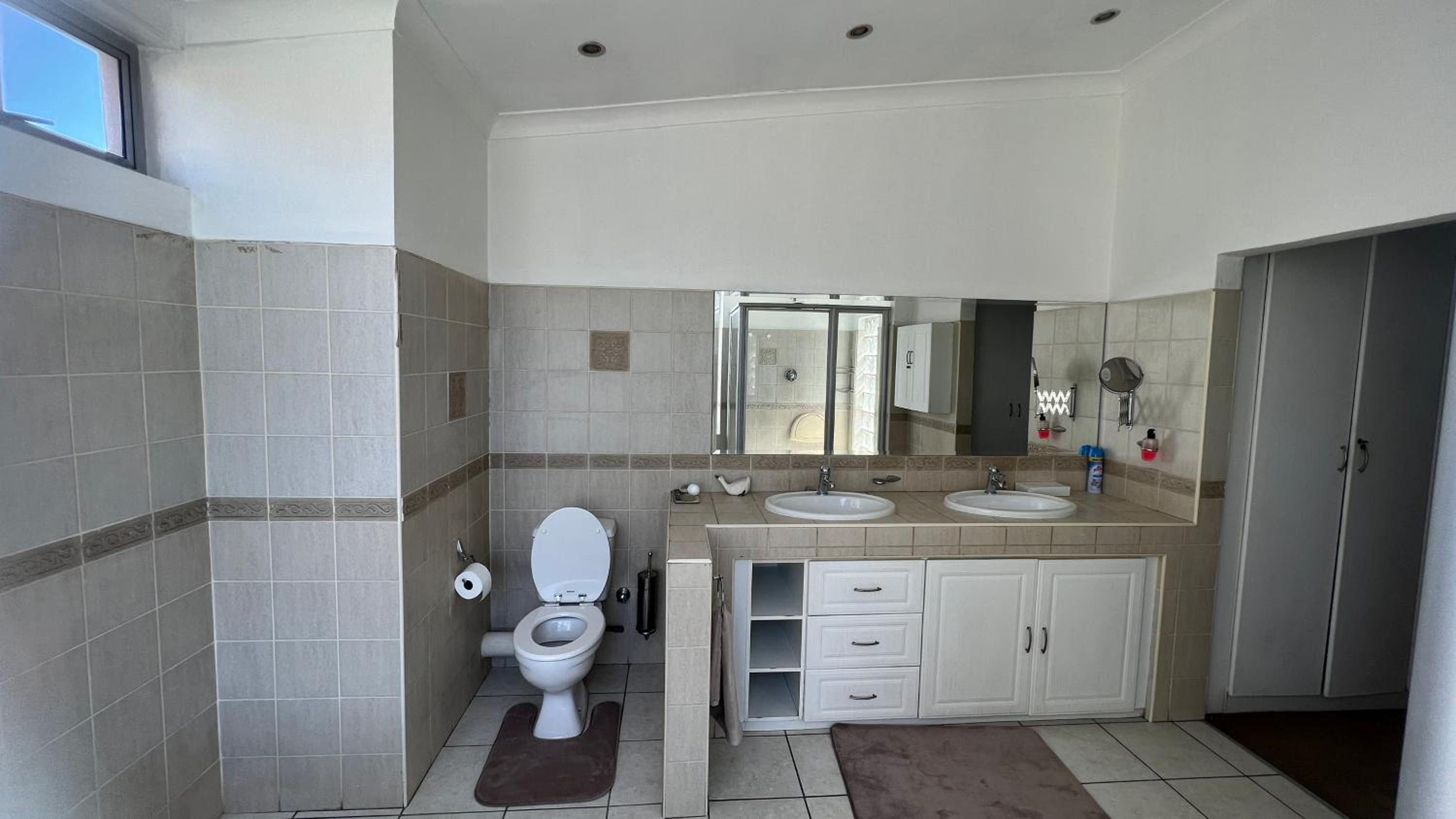 Sizanazo Guest House - Family Suite