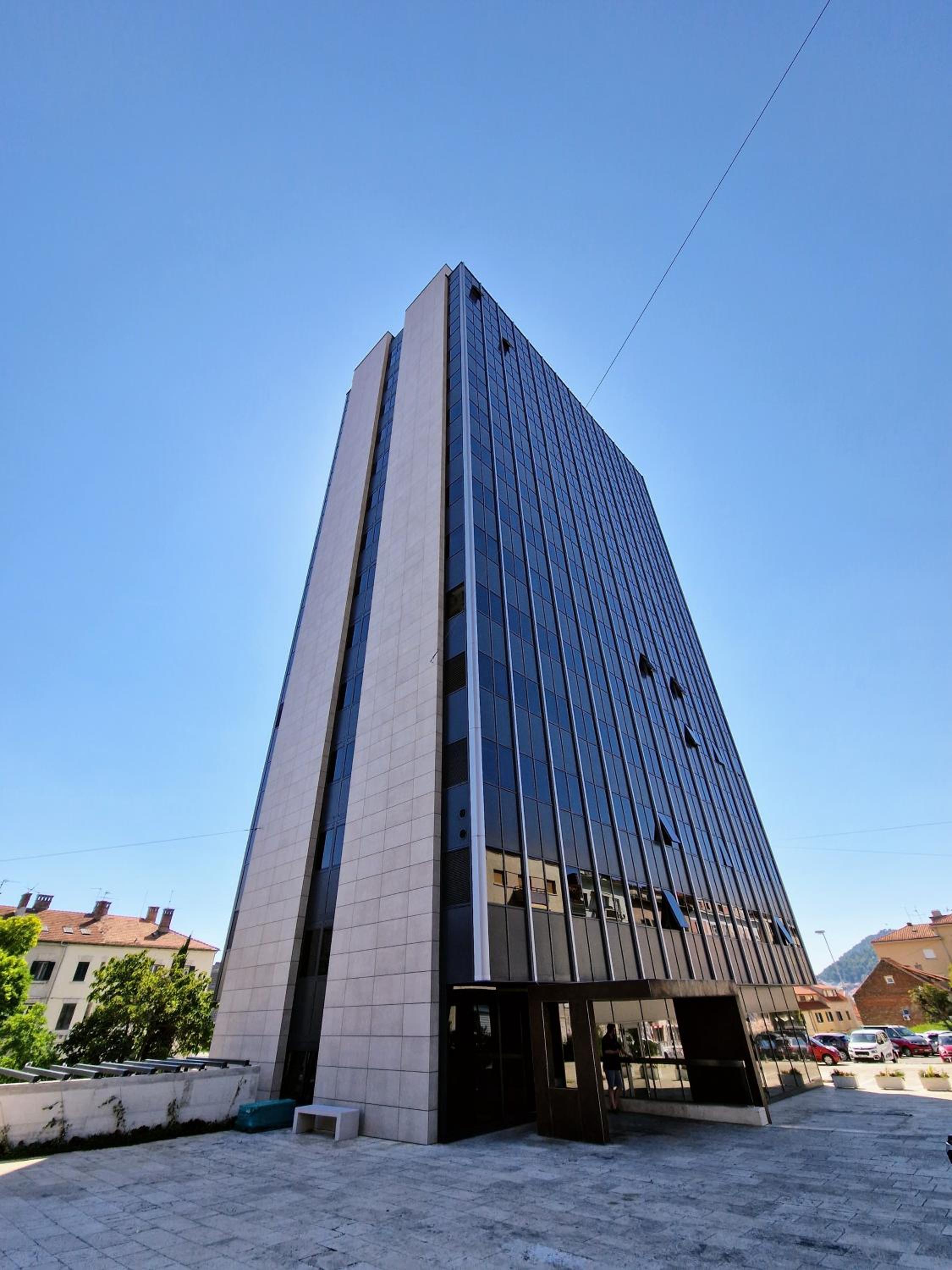 Hotel Horizon Luxury Suites & Design Rooms - Image 1