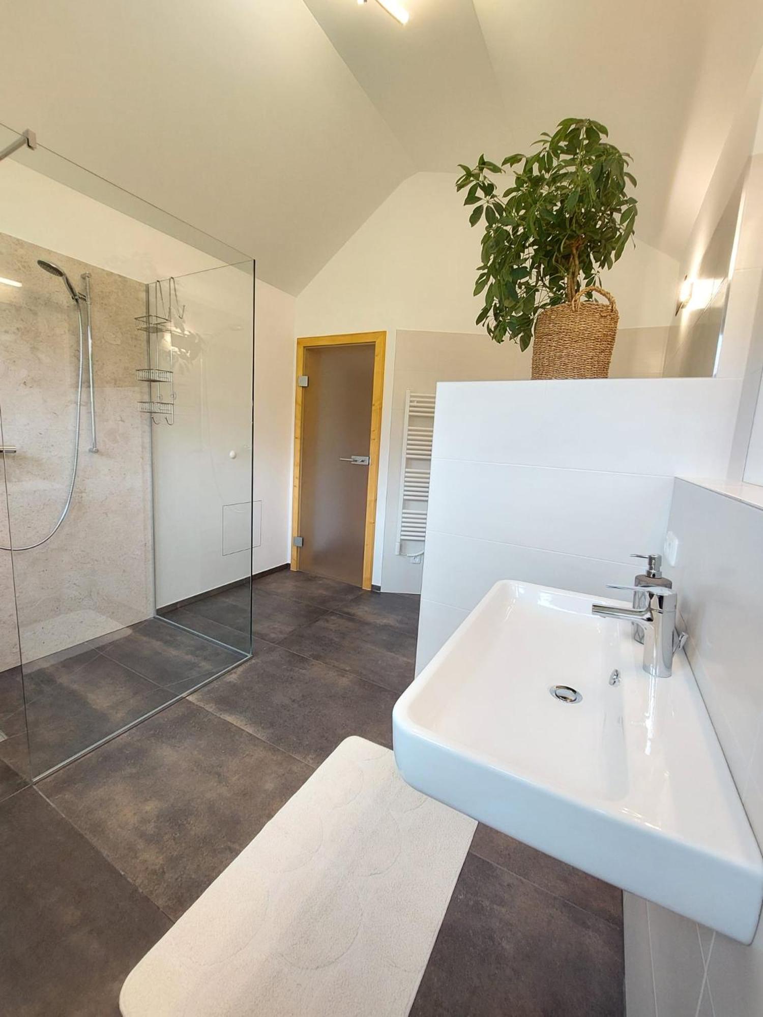 Lovely house with mountain view & big garden in Bad Aussee