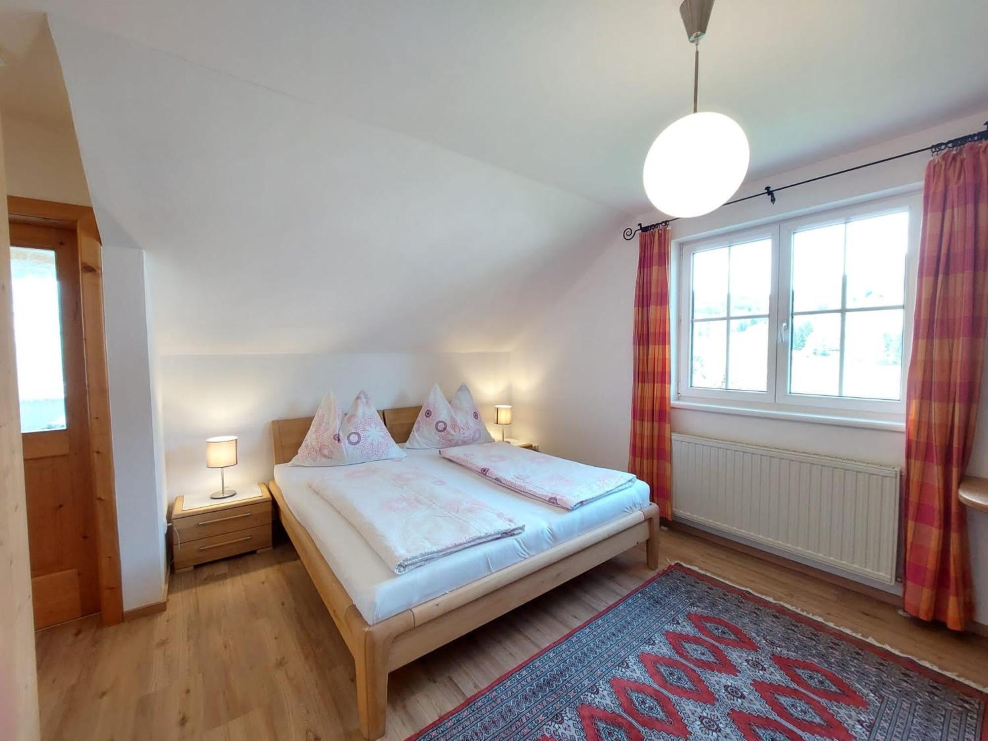 Lovely house with mountain view & big garden in Bad Aussee