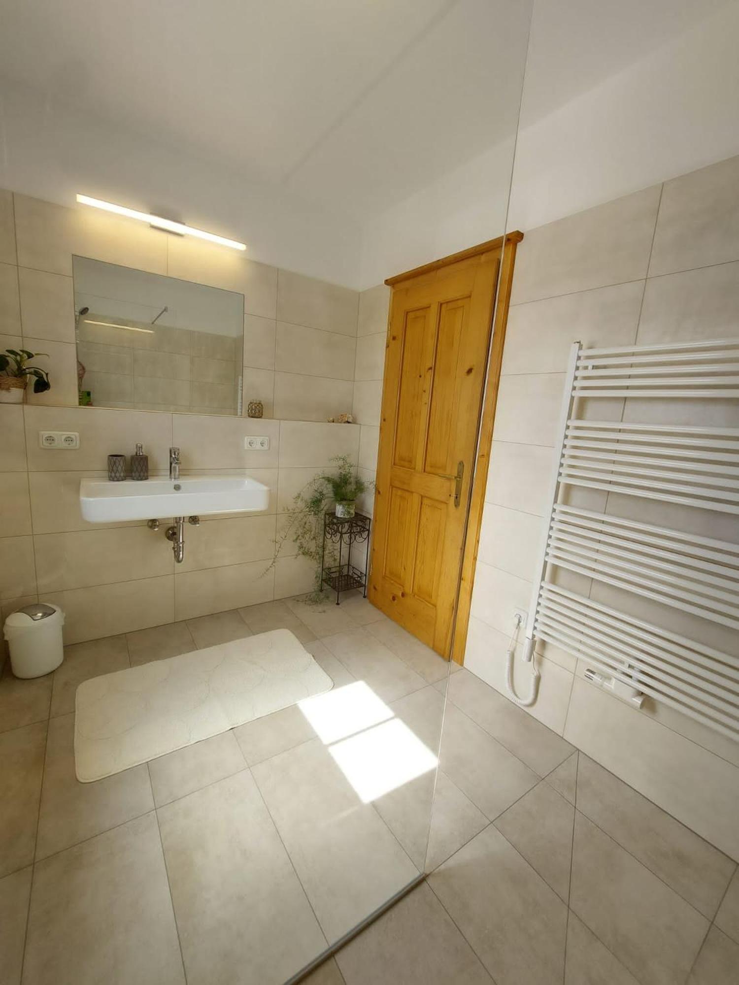 Lovely house with mountain view & big garden in Bad Aussee