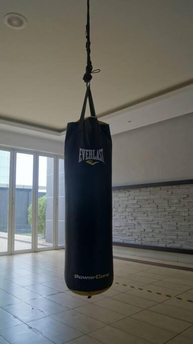 Nice Holiday Space at KSL D'Esplanade Residence, Johor Bahru with TV Box 1109
