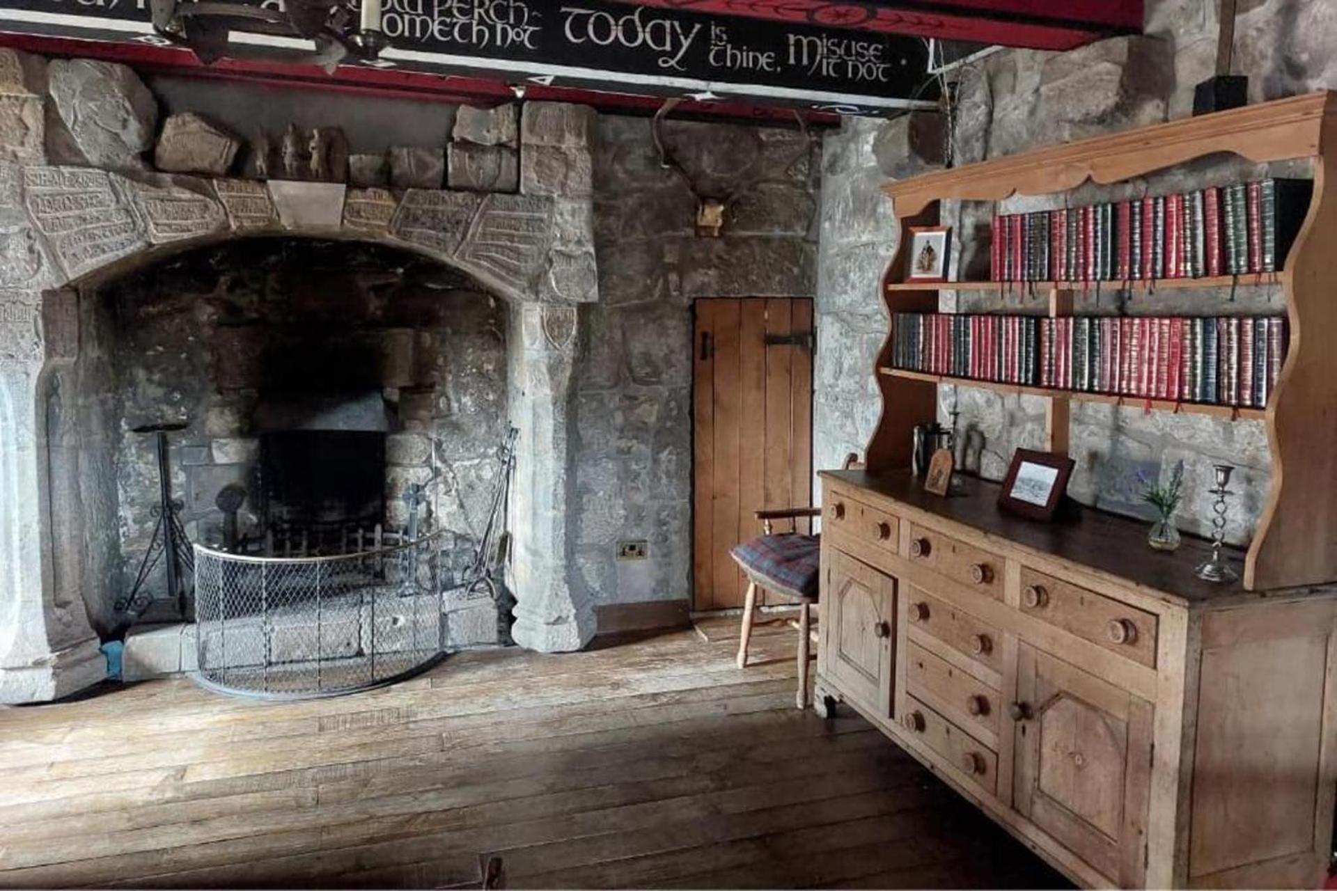 The Tower at Plane Castle-Sleeps 4-Pets Ok-Parking view 5