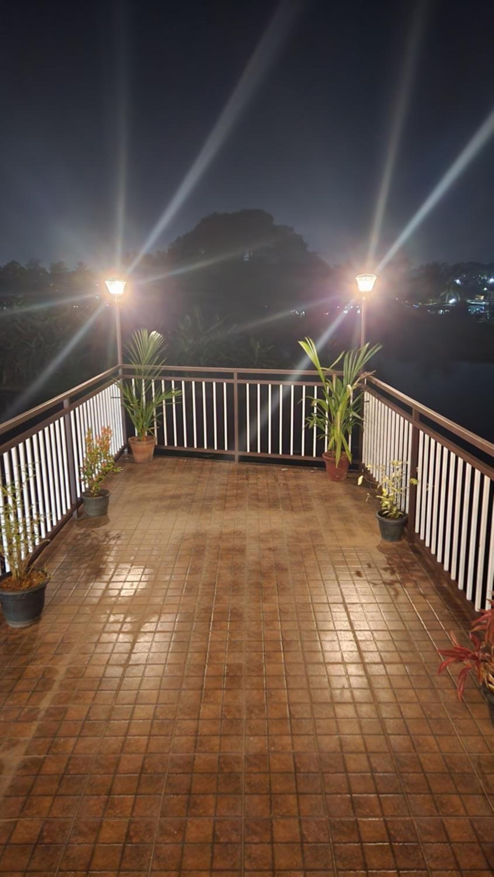 Riverscape Tranquil Serviced Apartments view 5