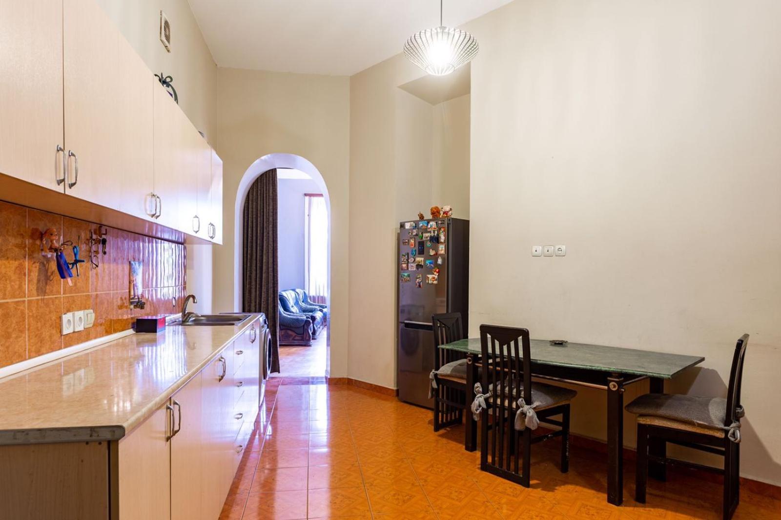 Family Apartment In 1 Century Building