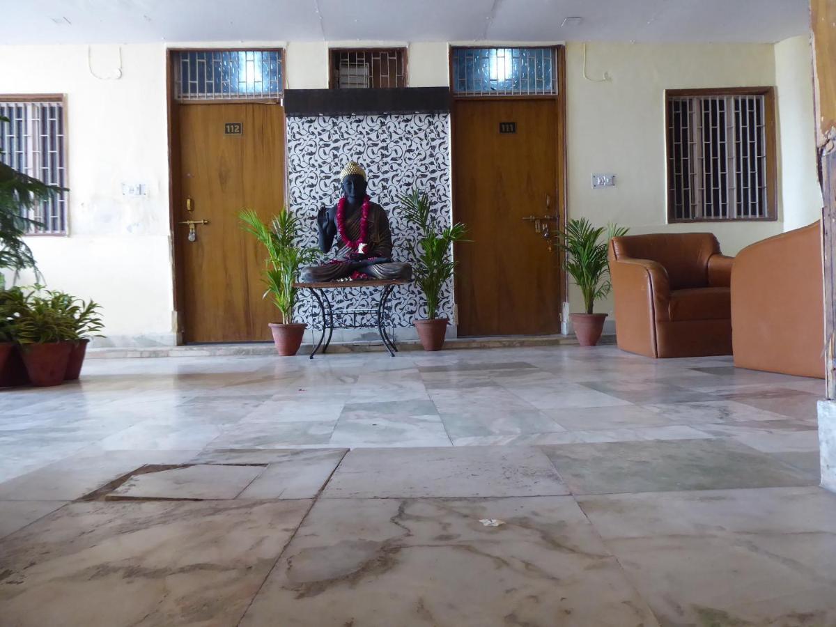 Hotel Saniya Palace inn
