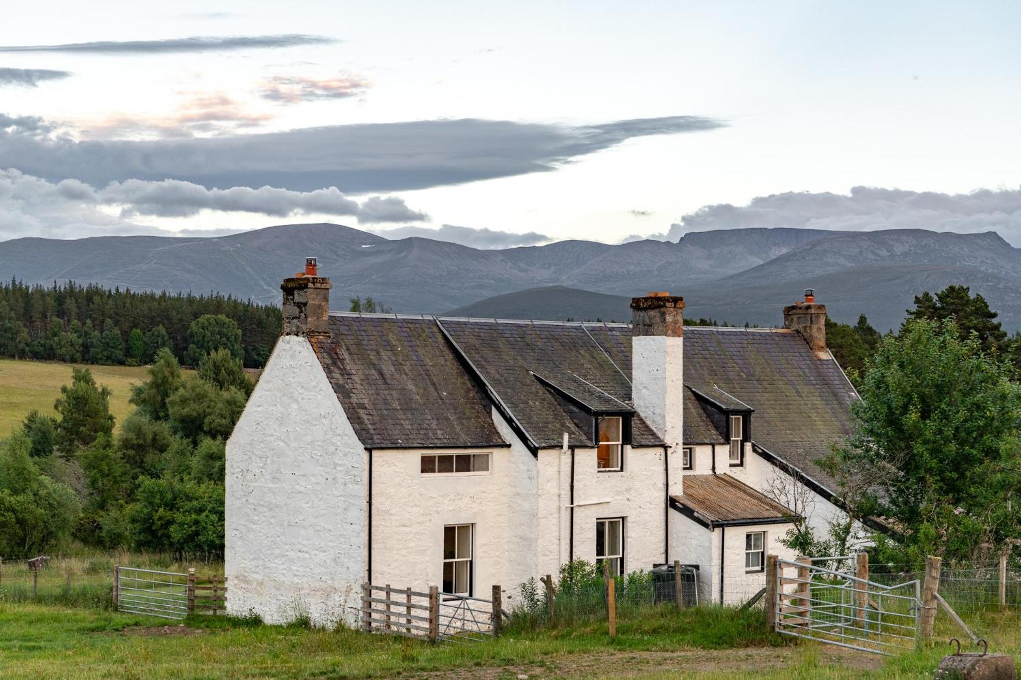 Achnahatnich House