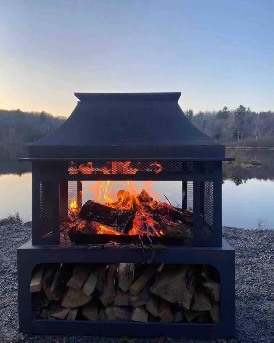 Four Season Waterfront Muskoka Retreat