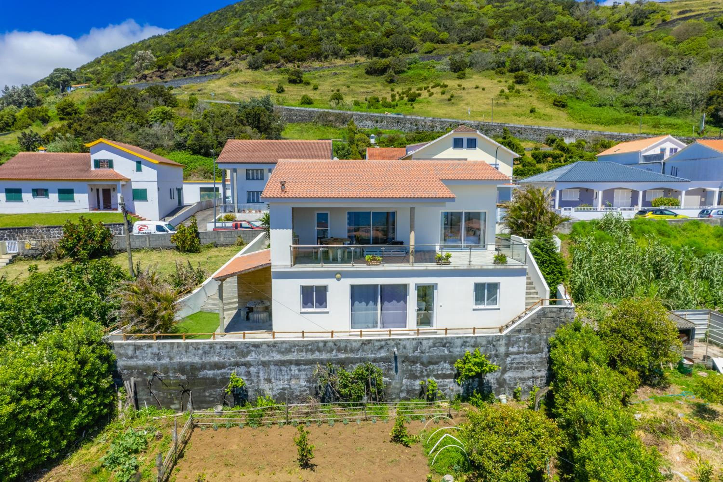 Hotel Blue Planet São Jorge Azores - RRAL nº 1341 - Image 1