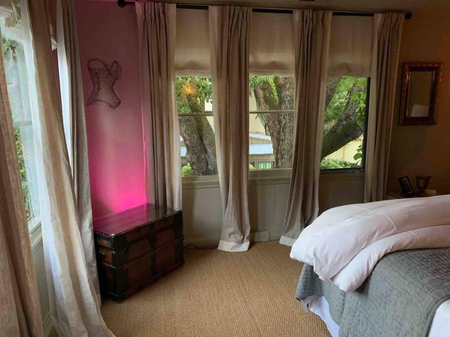 Ivy House Healdsburg
