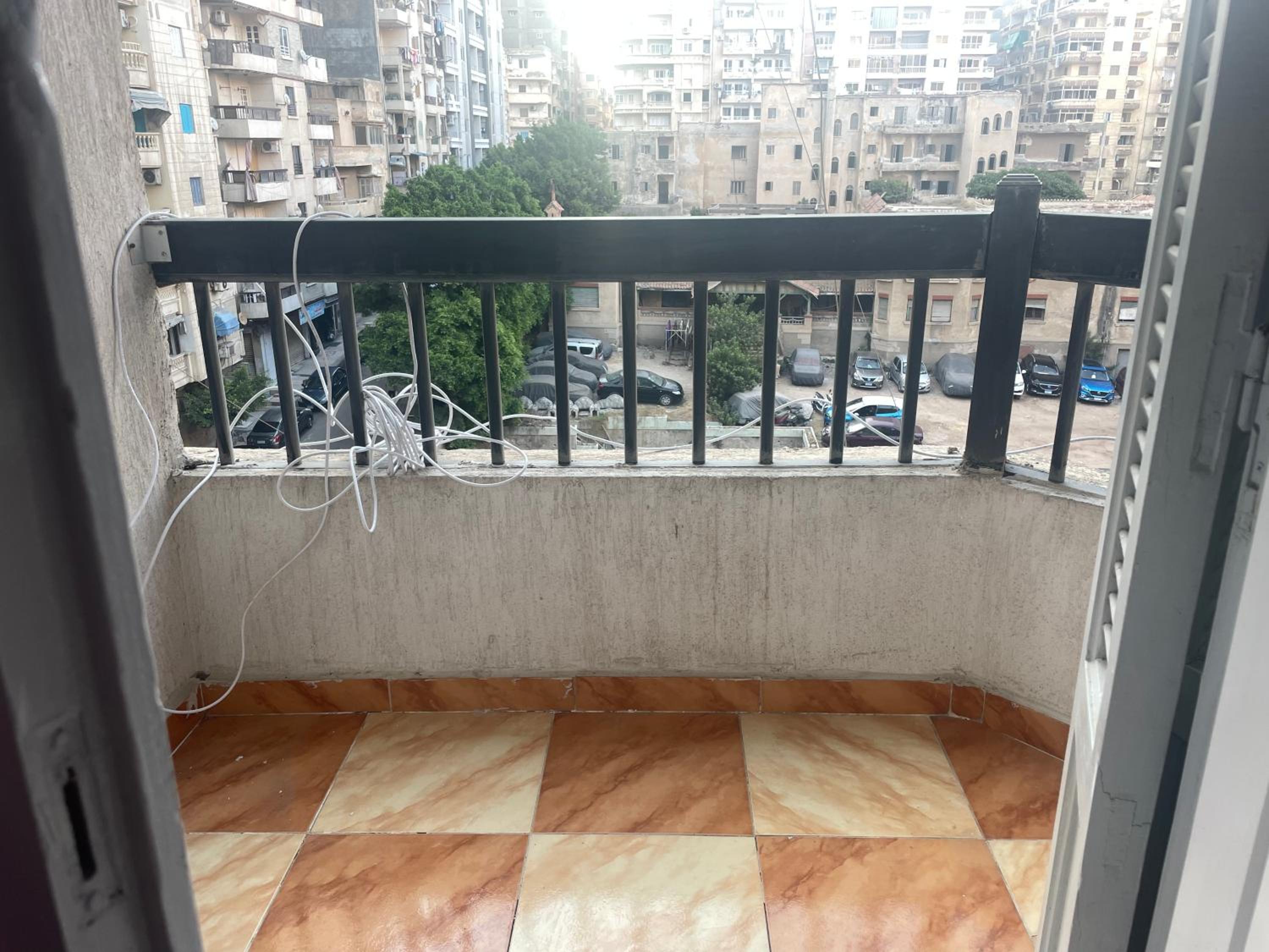 Lovely 2 BD in Sidi Beshr_2 min from Kornish