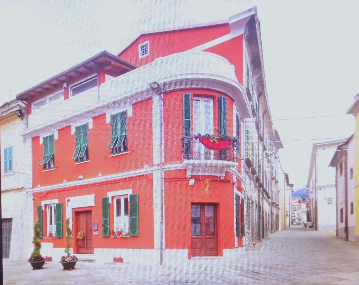 Alla Porta Di Sotto B&B view 2