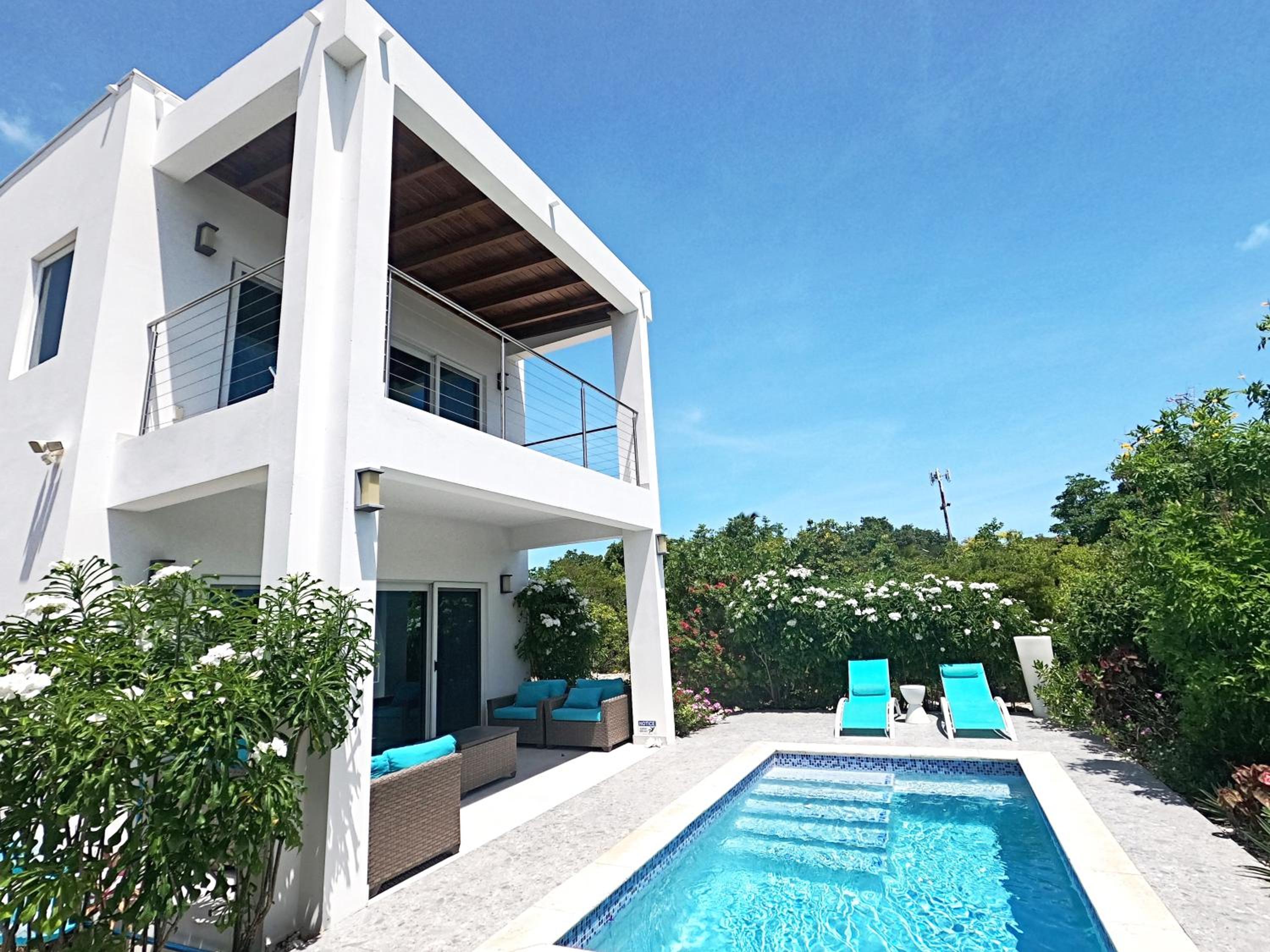 Gracehaven Villas -Choose you own private villa with pool - 250 yds to Grace Bay beach view 2