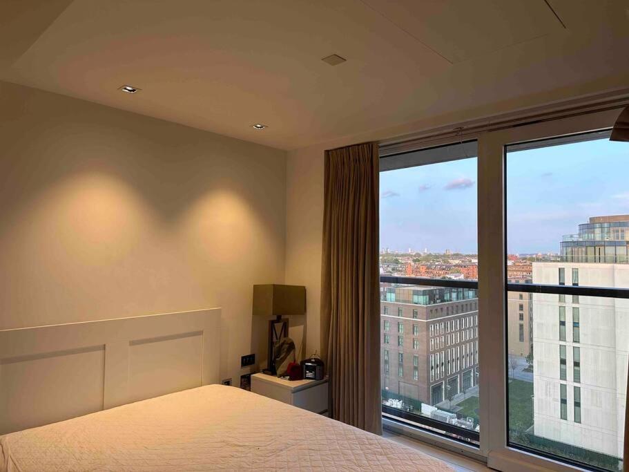 Kensington Suites - 2 Bed Sky-View