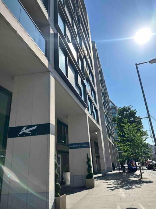 Kensington Suites - 2 Bed Sky-View