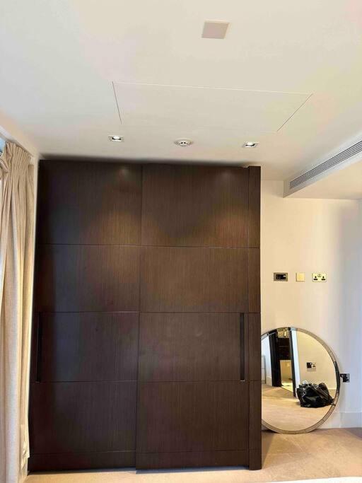 Kensington Suites - 2 Bed Sky-View