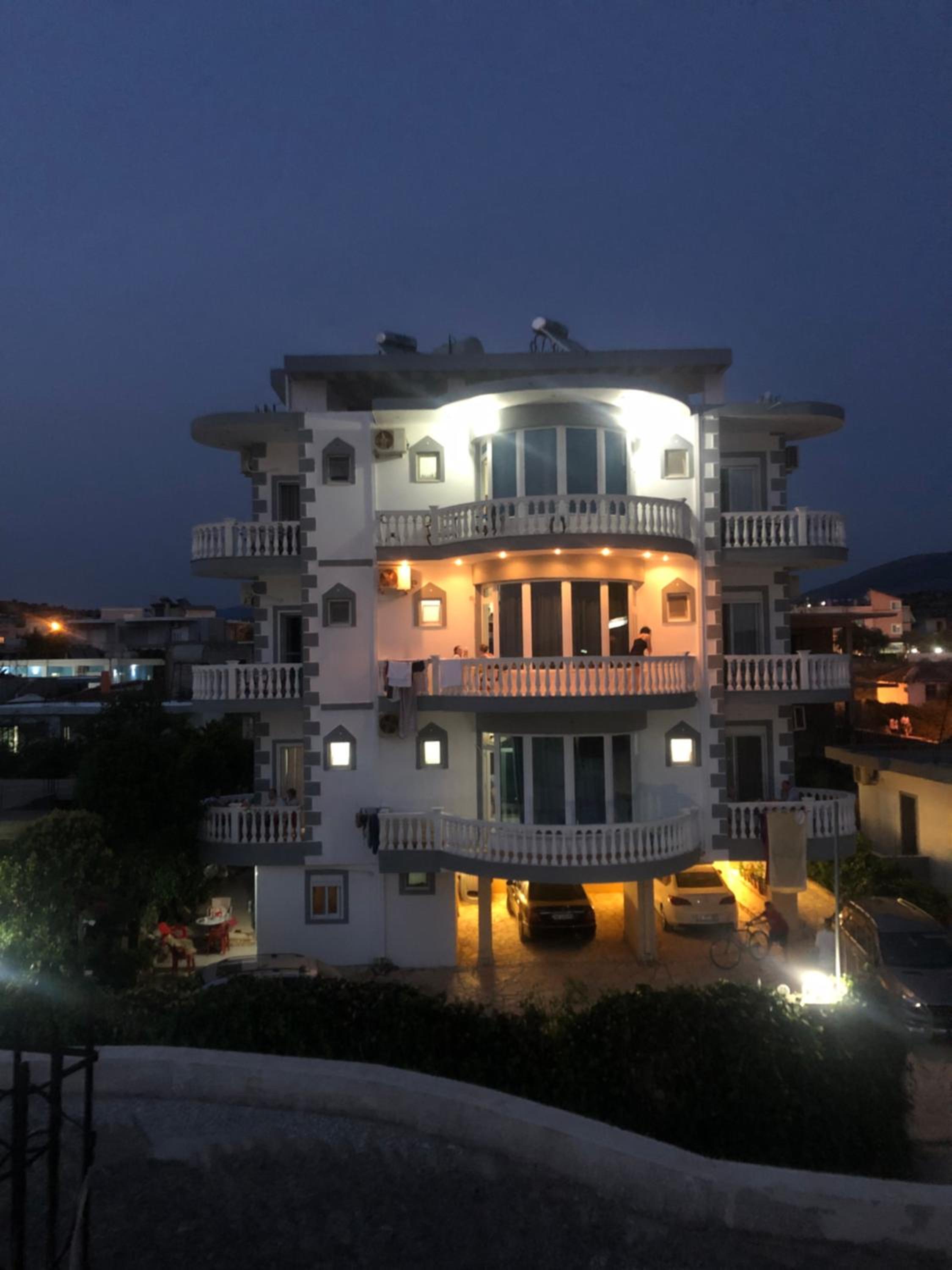 Studio Apartments Rizarjo