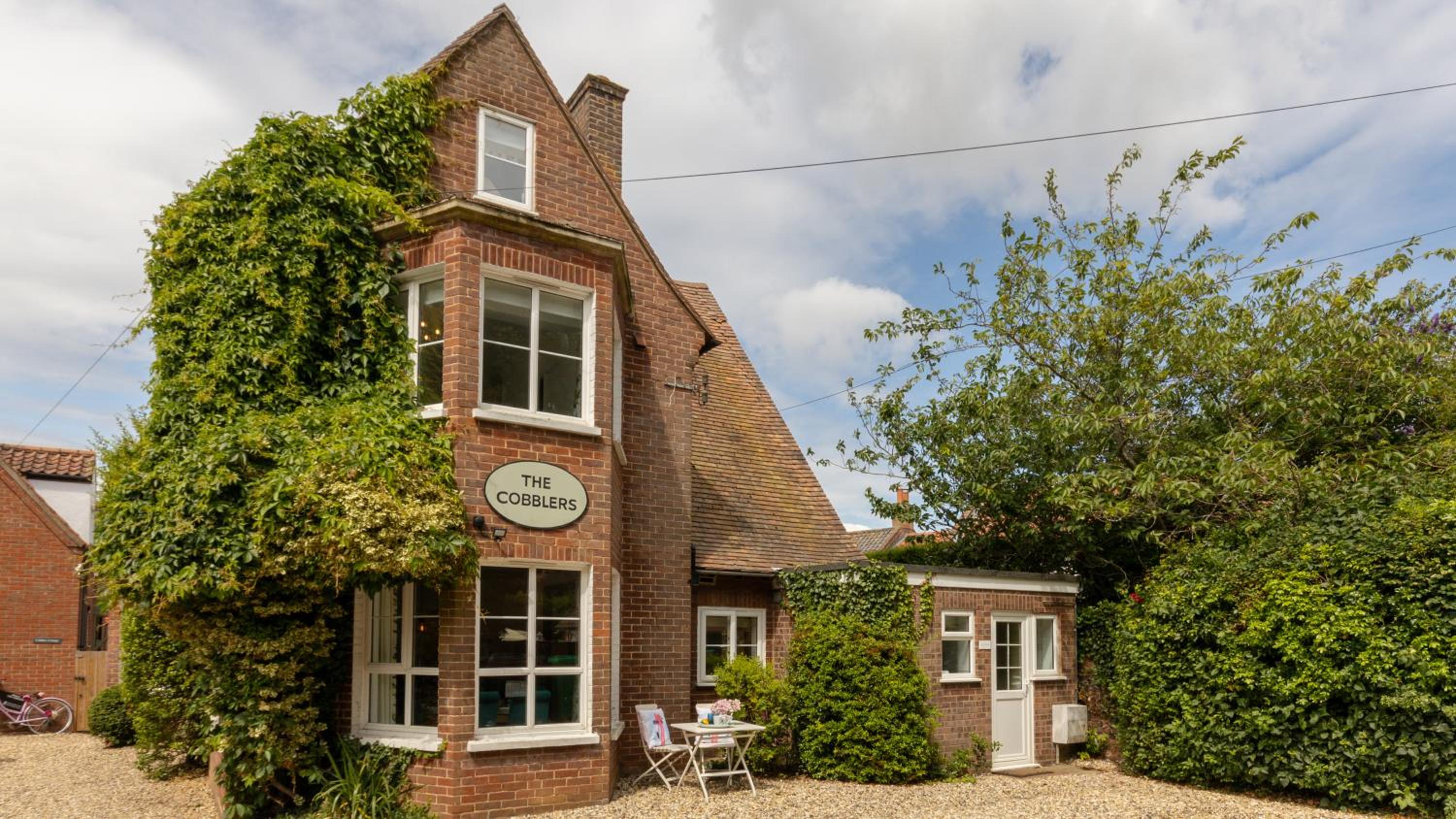 The Cobblers, Luxury Coastal House for 16 view 3