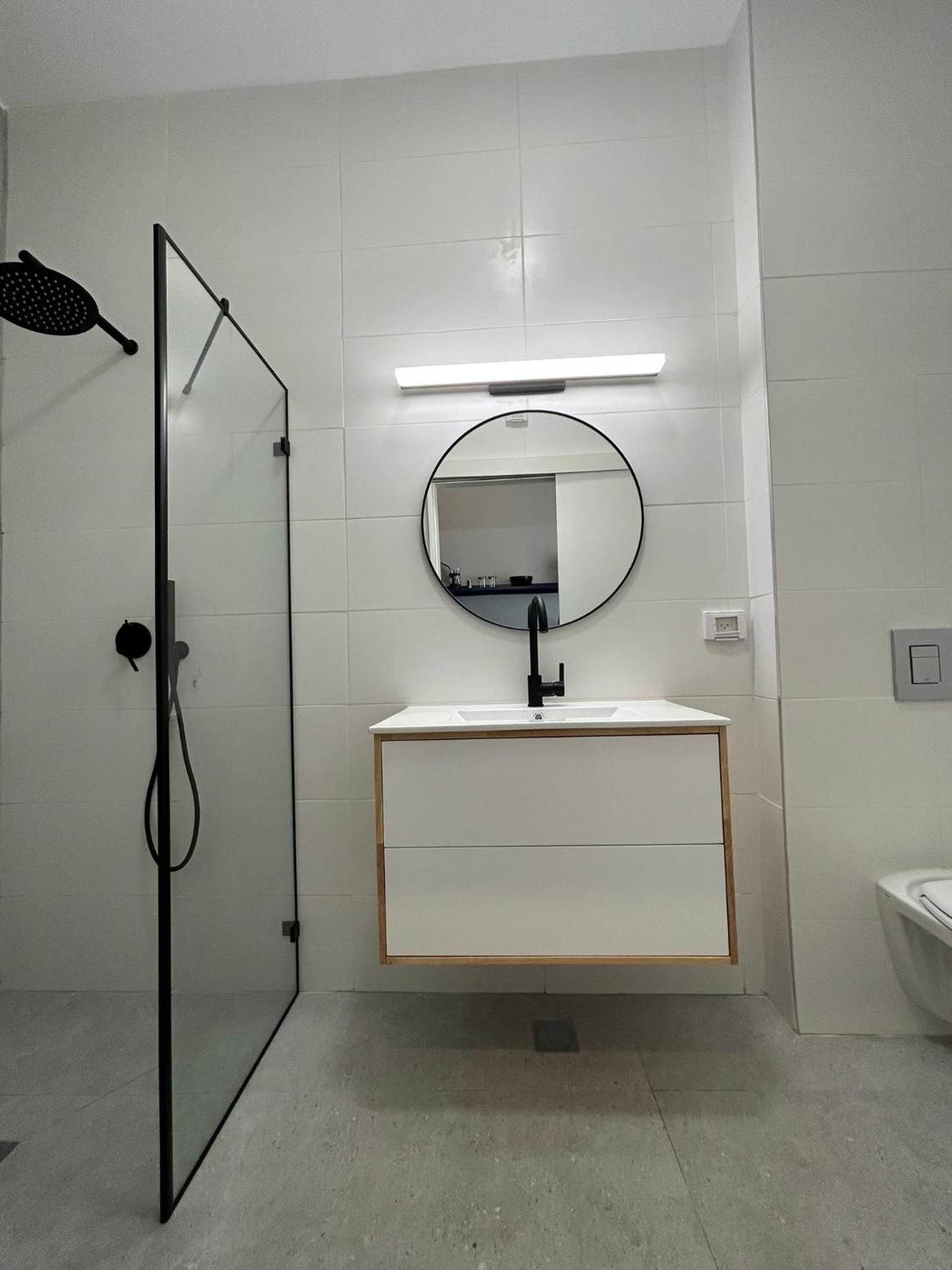 Maze Apartments - Perfectly located brand new flats