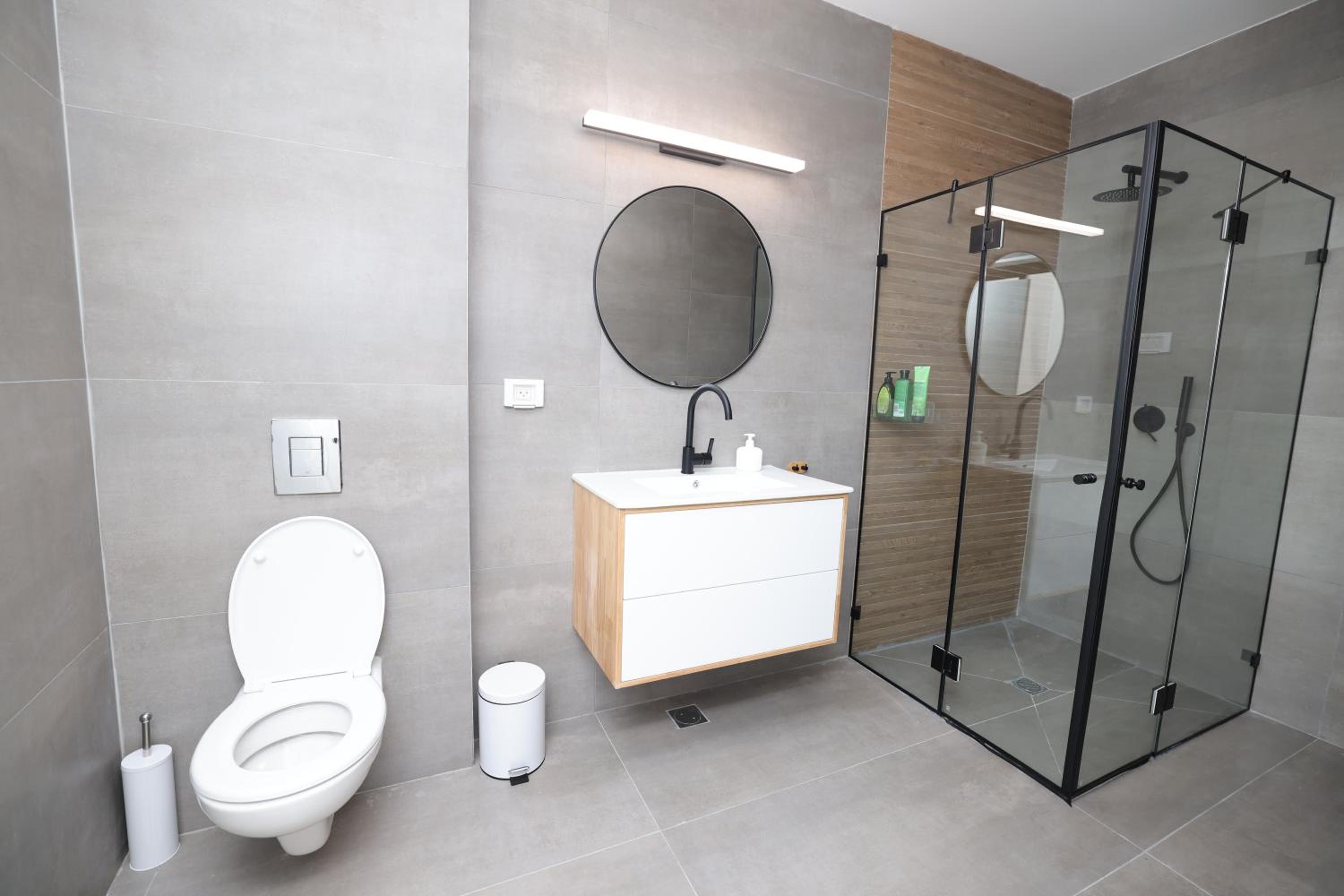 Maze Apartments - Perfectly located brand new flats