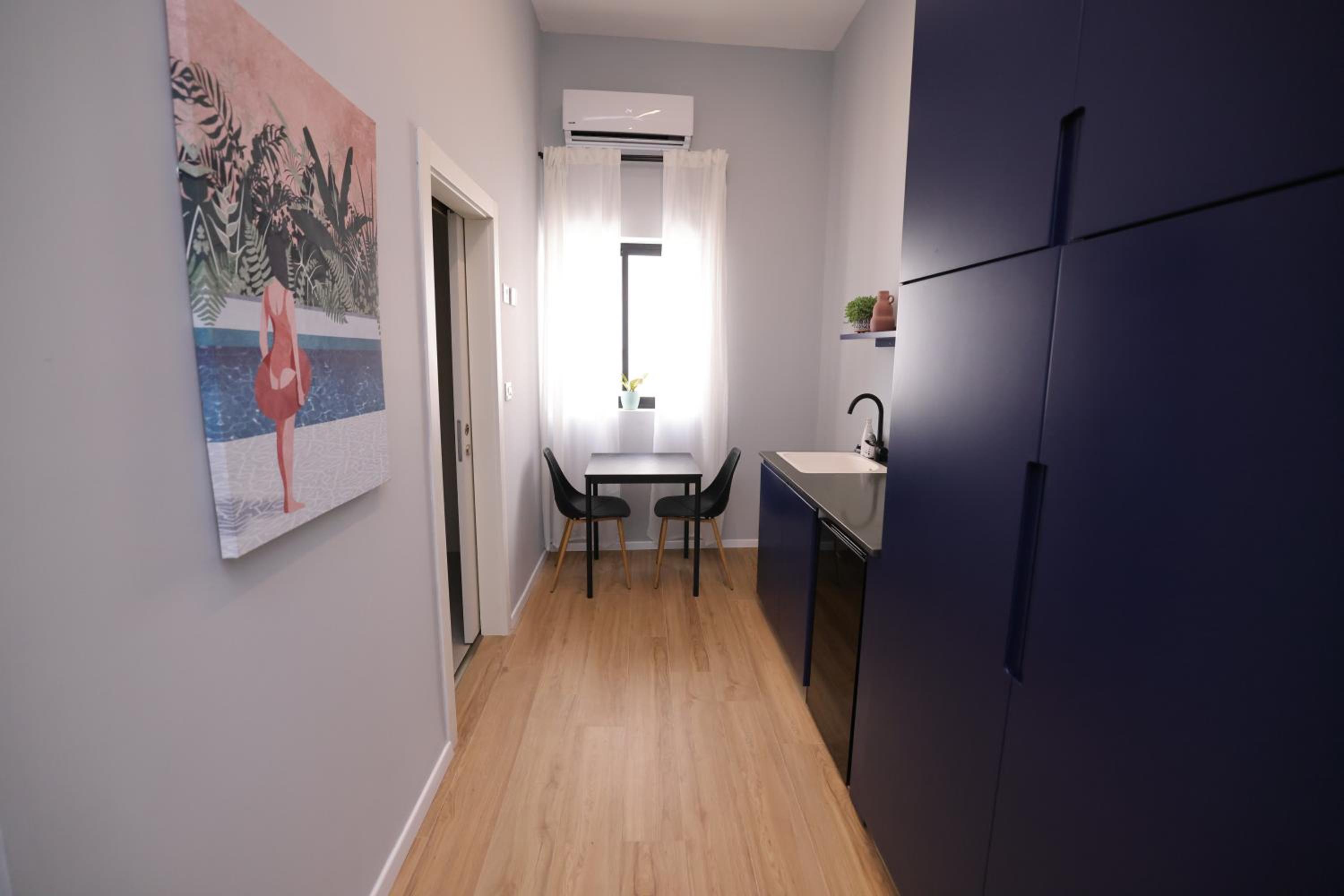 Maze Apartments - Perfectly located brand new flats