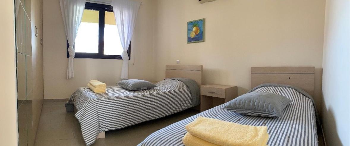 Quiet kykladesAG10/near the beach, Paralimni
