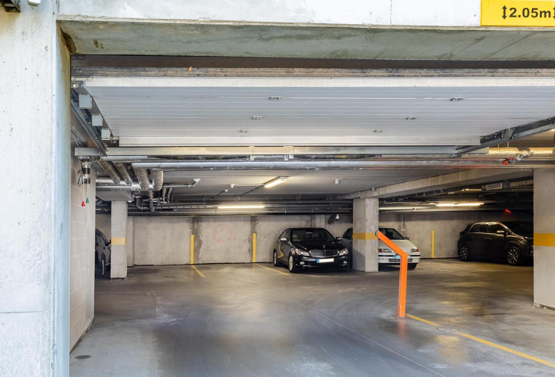 Your Dream Flat in the City Centre + Free Parking view 4