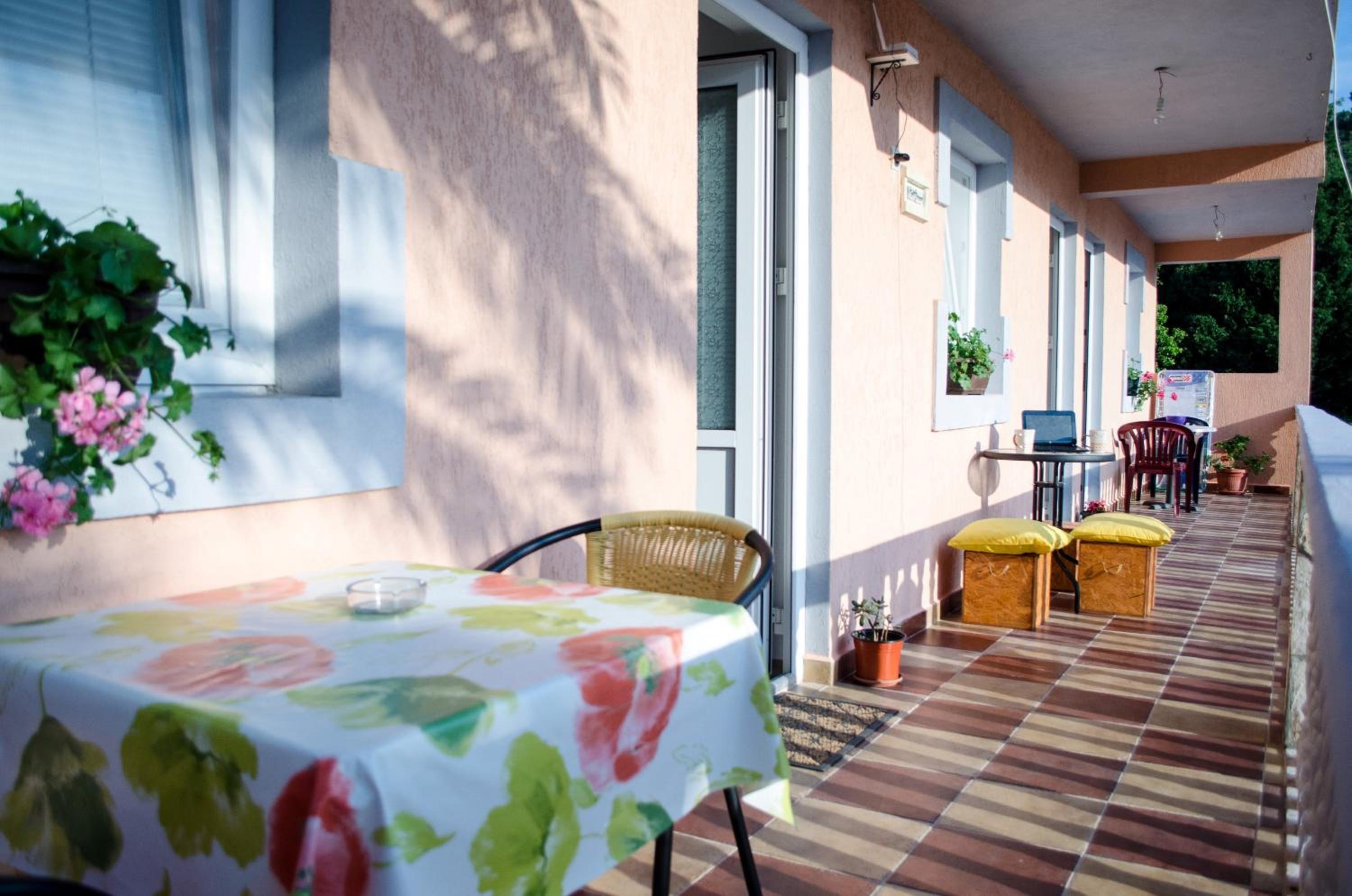 Apartments Lazarević Sutomore