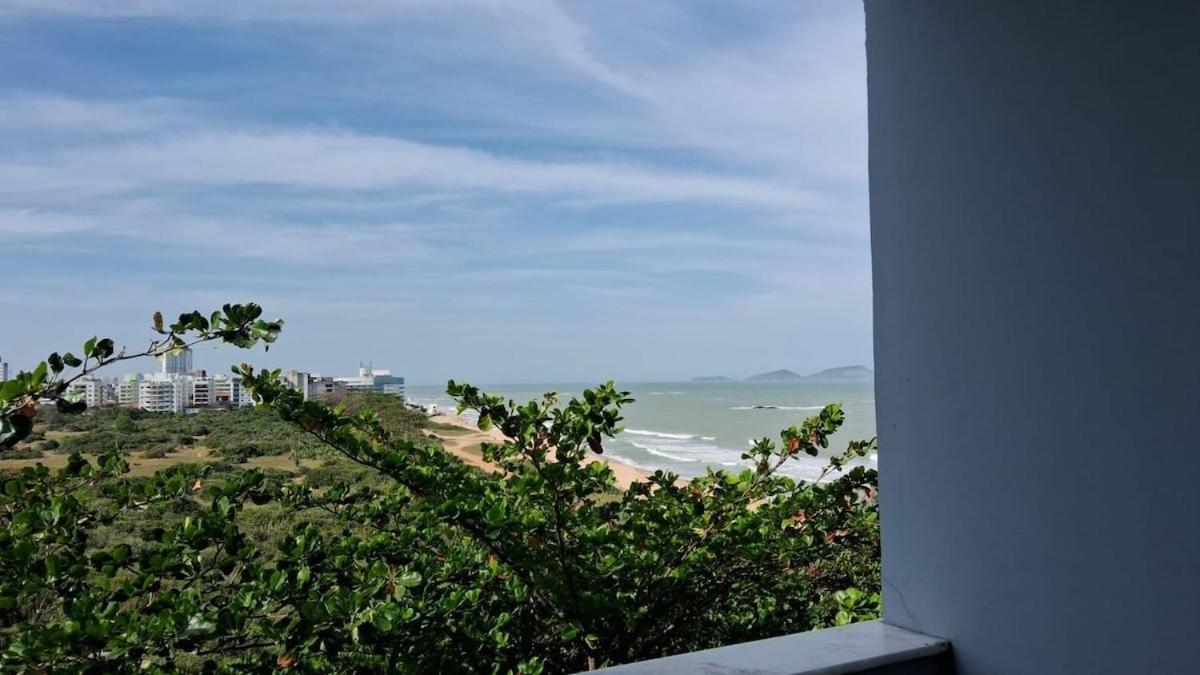 Studio pé na areia, vista, internet e ar