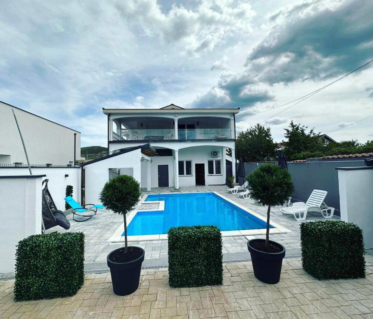 VILLA ORIJENT HM