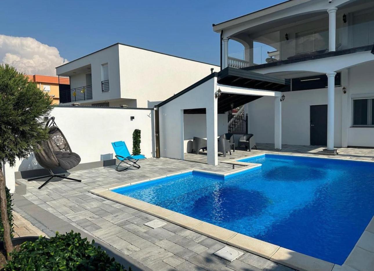 VILLA ORIJENT HM