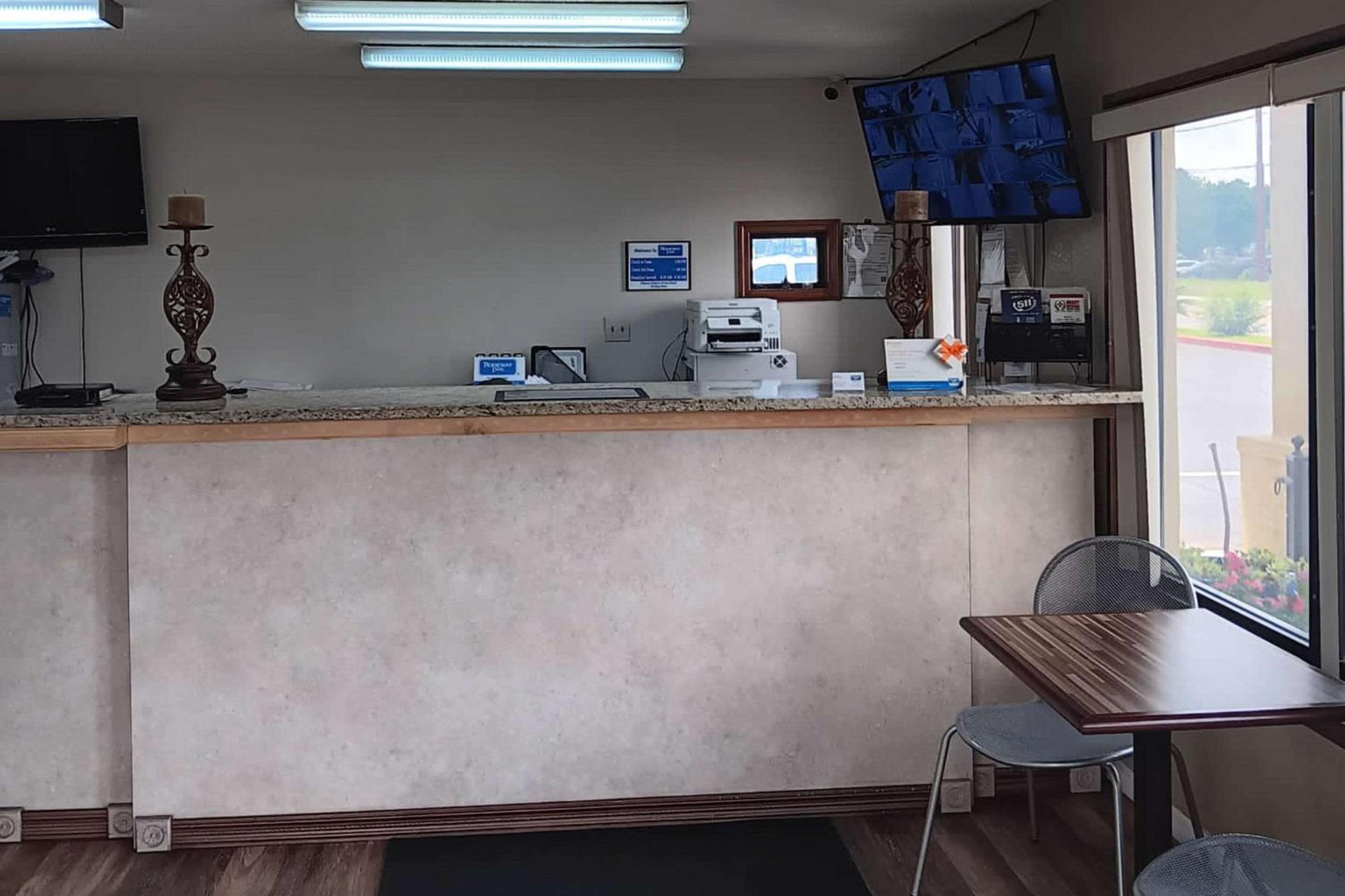 Lake City Vacations - Rodeway Inn Lake City I-75 - Property Image 21