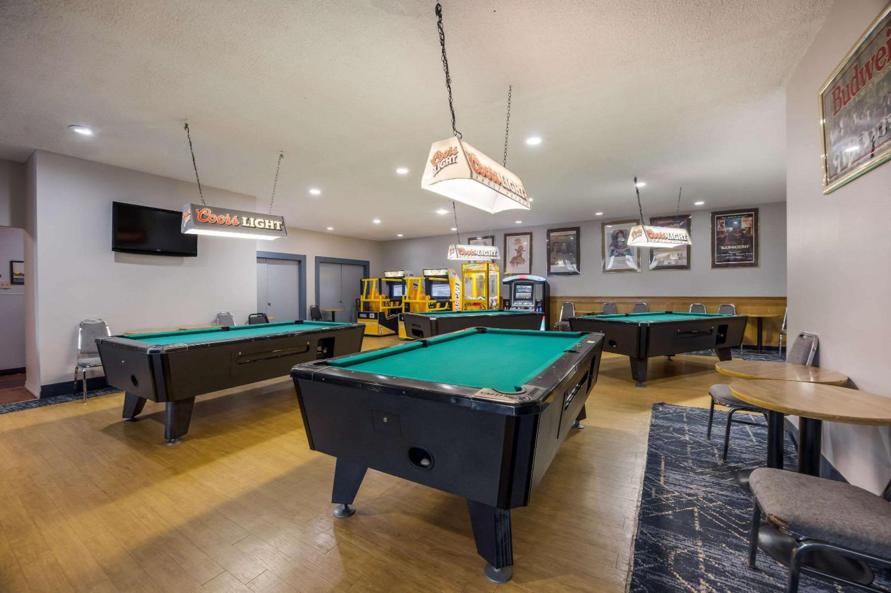 Canon City Vacations - Suburban Studios Canon City - Property Image 4