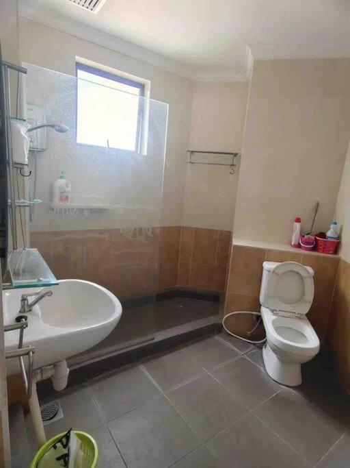 Floridale Mickey Condo In Kuching photo 8