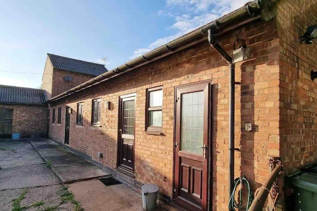 Hillfields Farm Barn - A Rural Equestrian Escape view 2