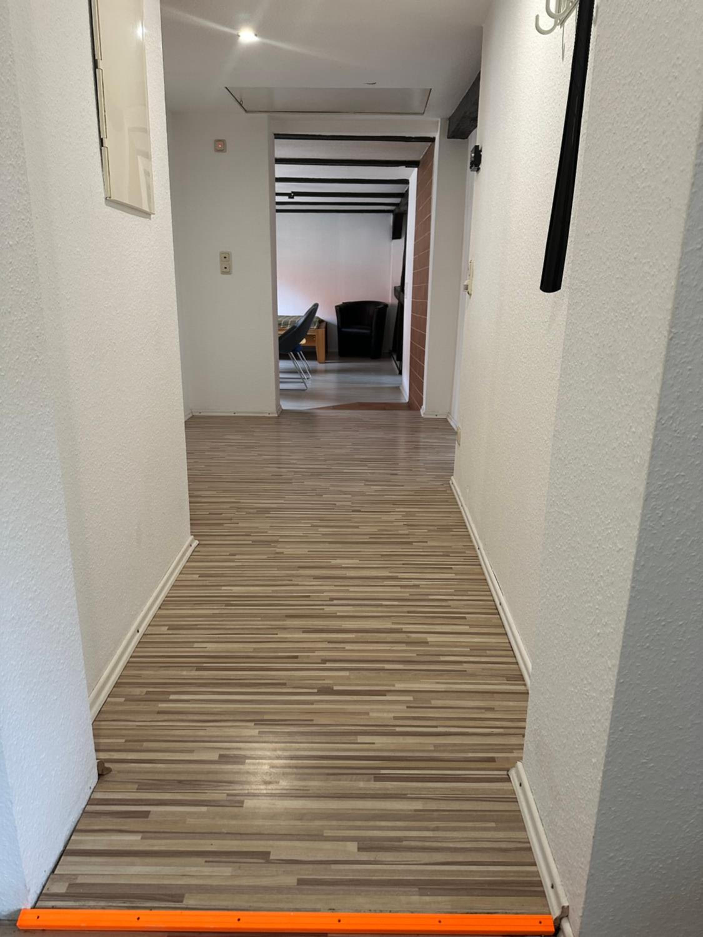 Diah's Apartment in BEUERN - fur Monteure - Property Image 13