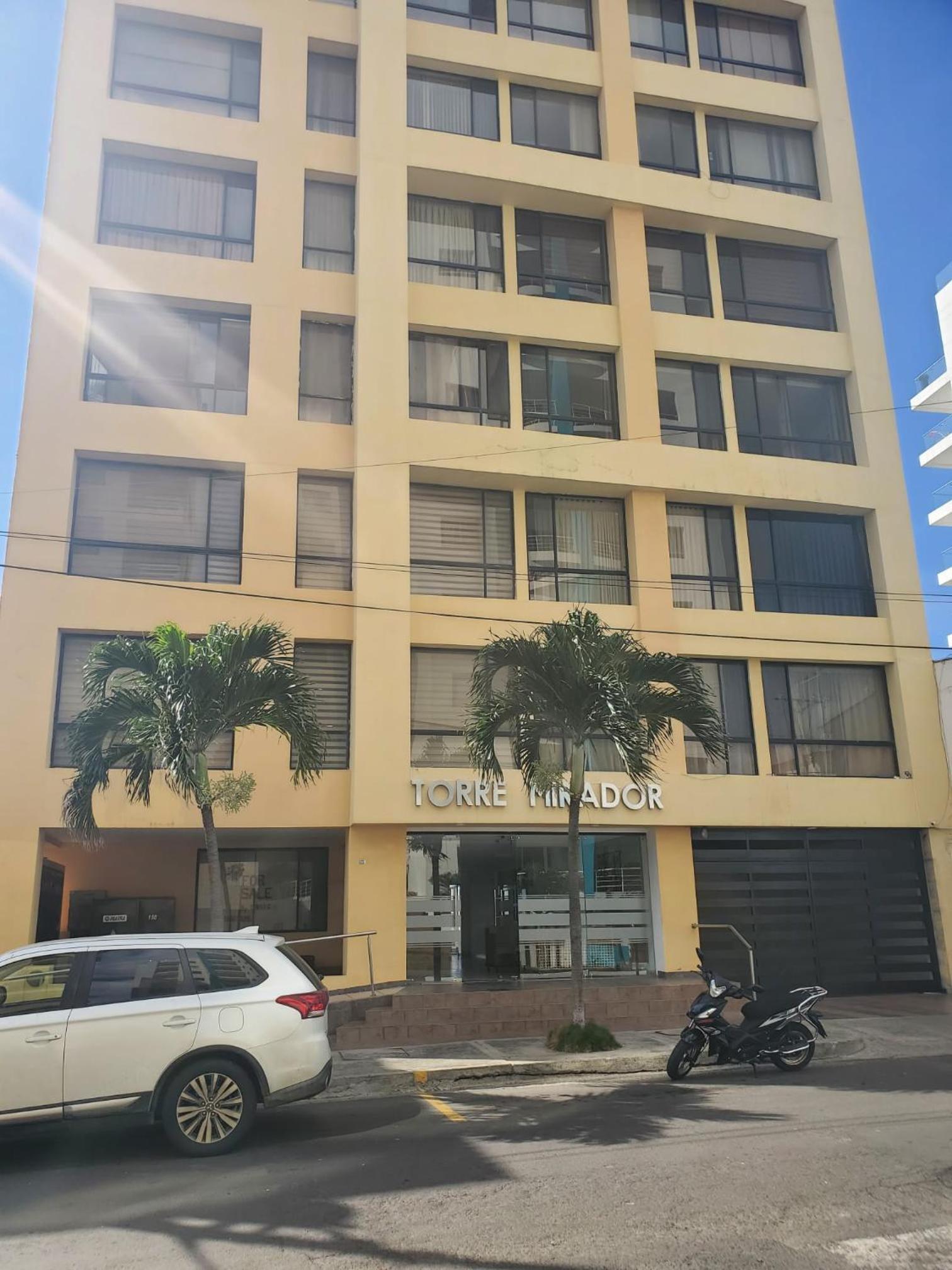 Hotel Ubicacion y comodidad en una Suit - Image 1