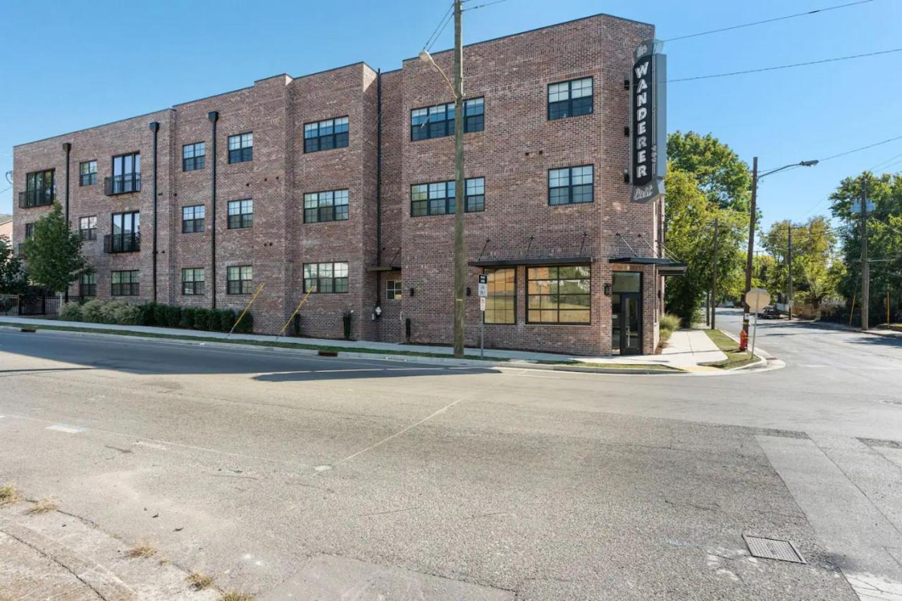 Condo 3 miles to Broadway, Walk to Restaurants and Coffee view 3