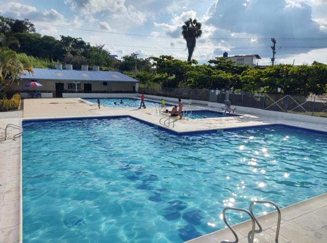 Hermoso Apartamento en Mesitas de El Colegio
