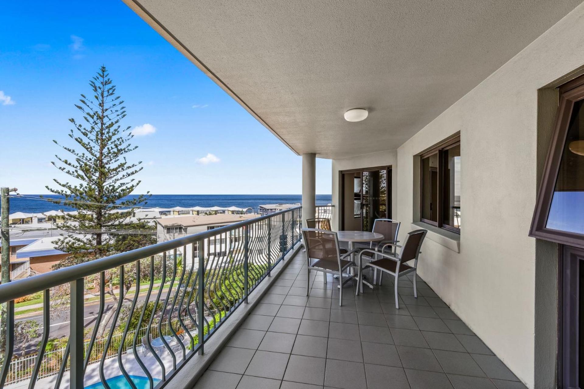 Gena Apartments Unit 10 Kings Beach QLD