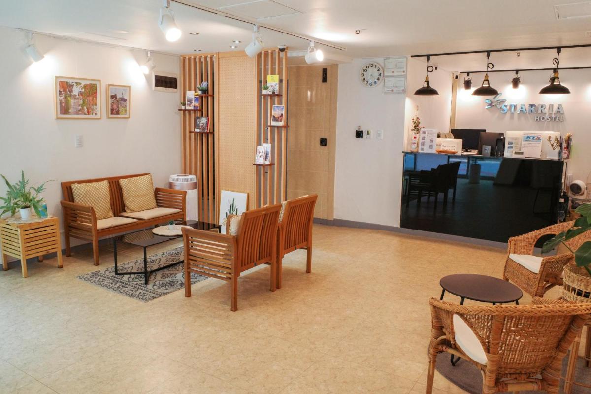 Starria Hostel foreign guest only