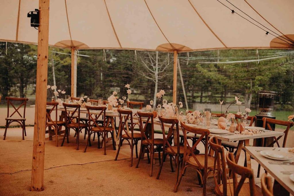 The Maple Lodge - 20 percent off for Black Friday, Nov & Dec dates only