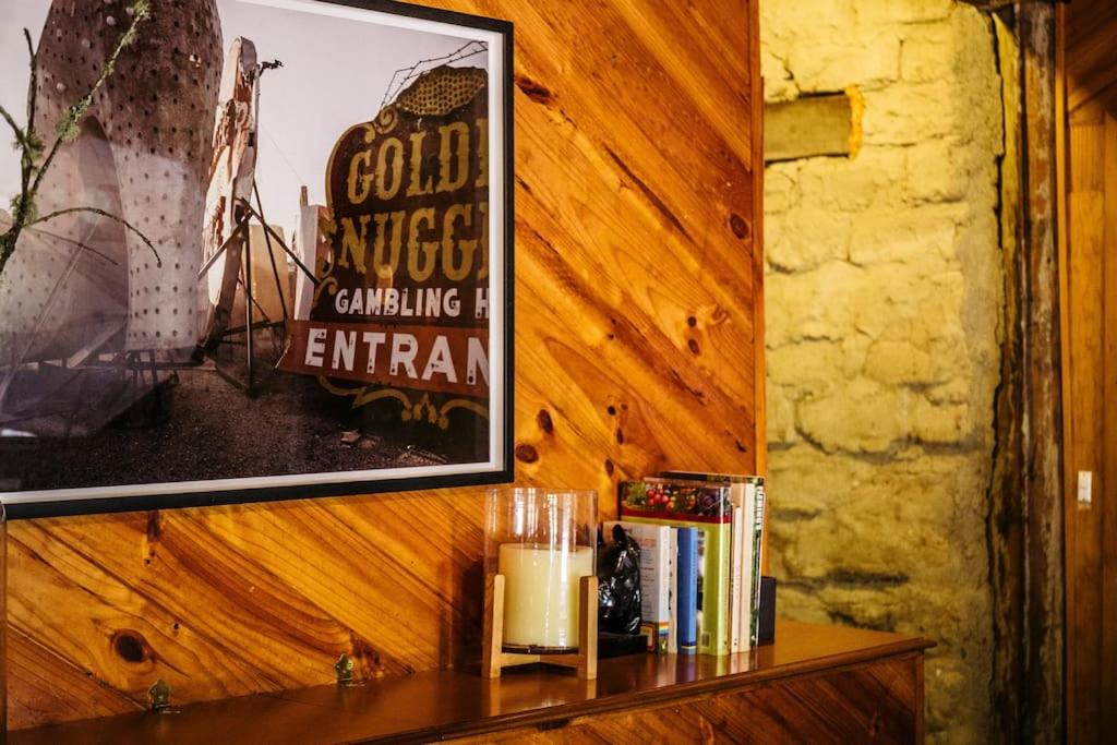 The Maple Lodge - 20 percent off for Black Friday, Nov & Dec dates only