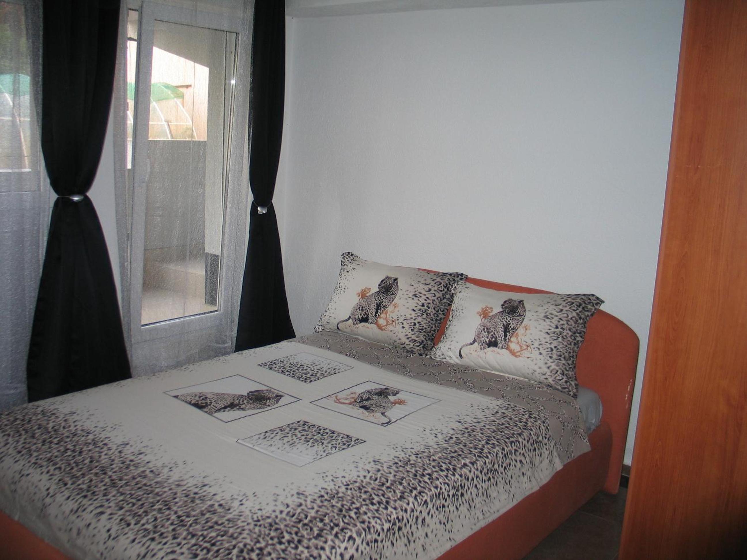 Guest House Dena view 5