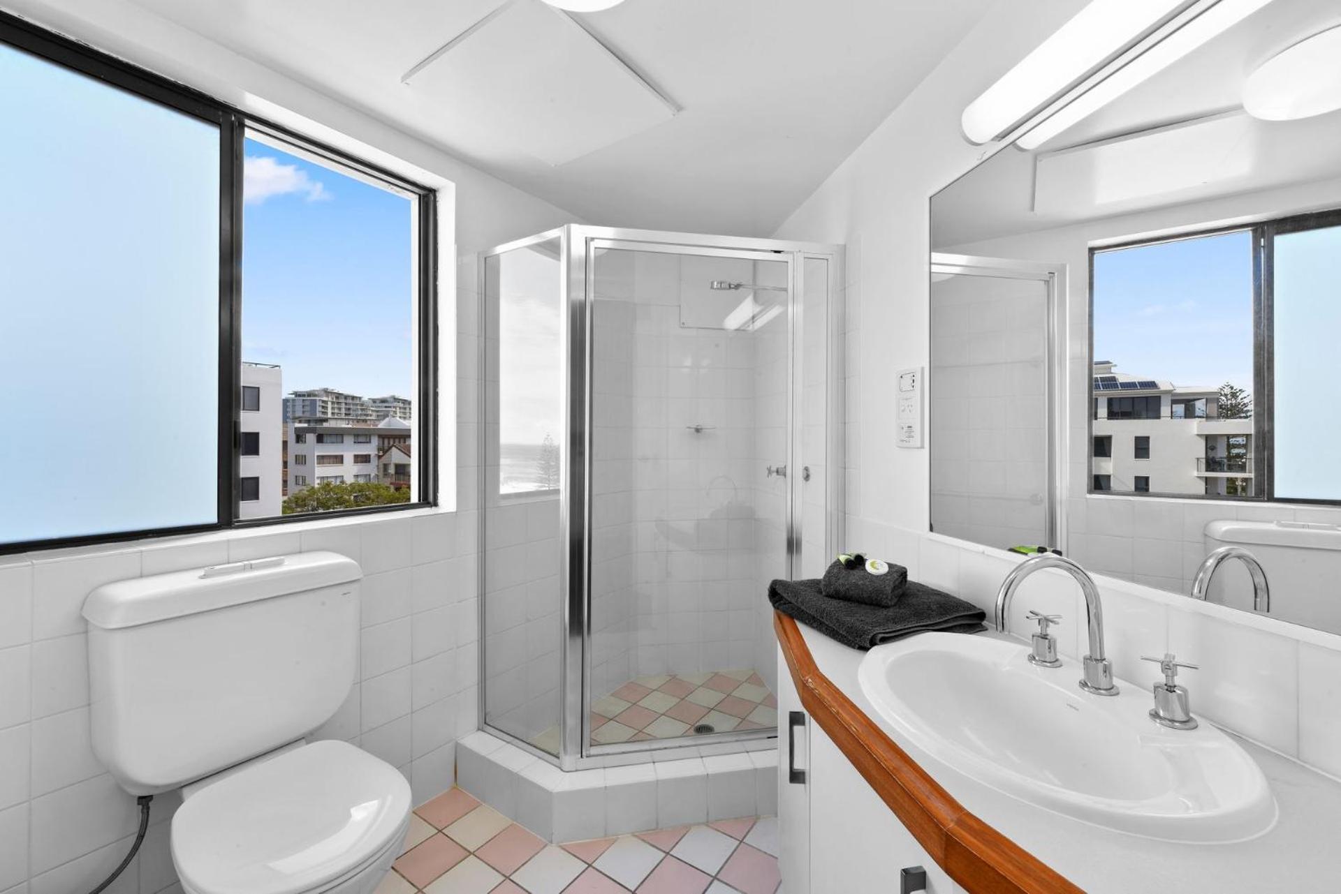 Gena Apartments Unit 9 Kings Beach QLD