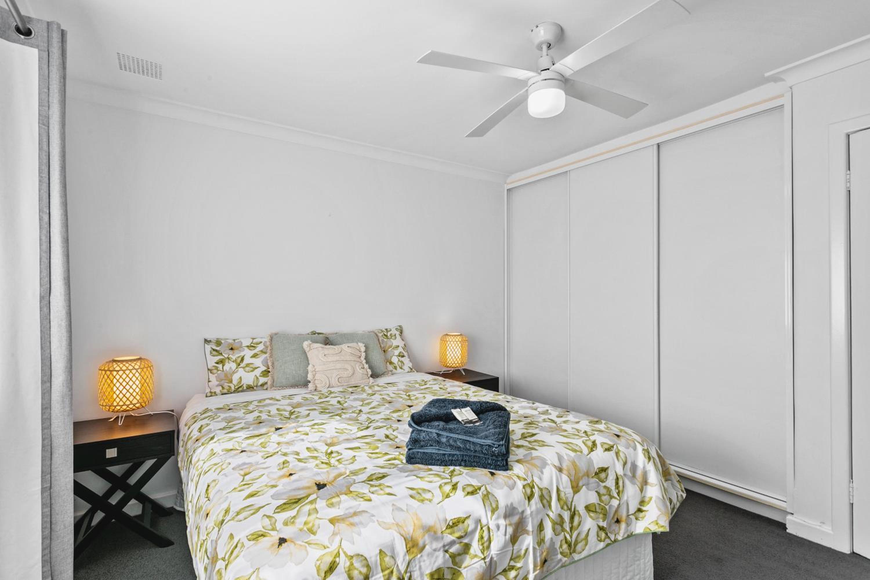 Malibu Apartments - Perth