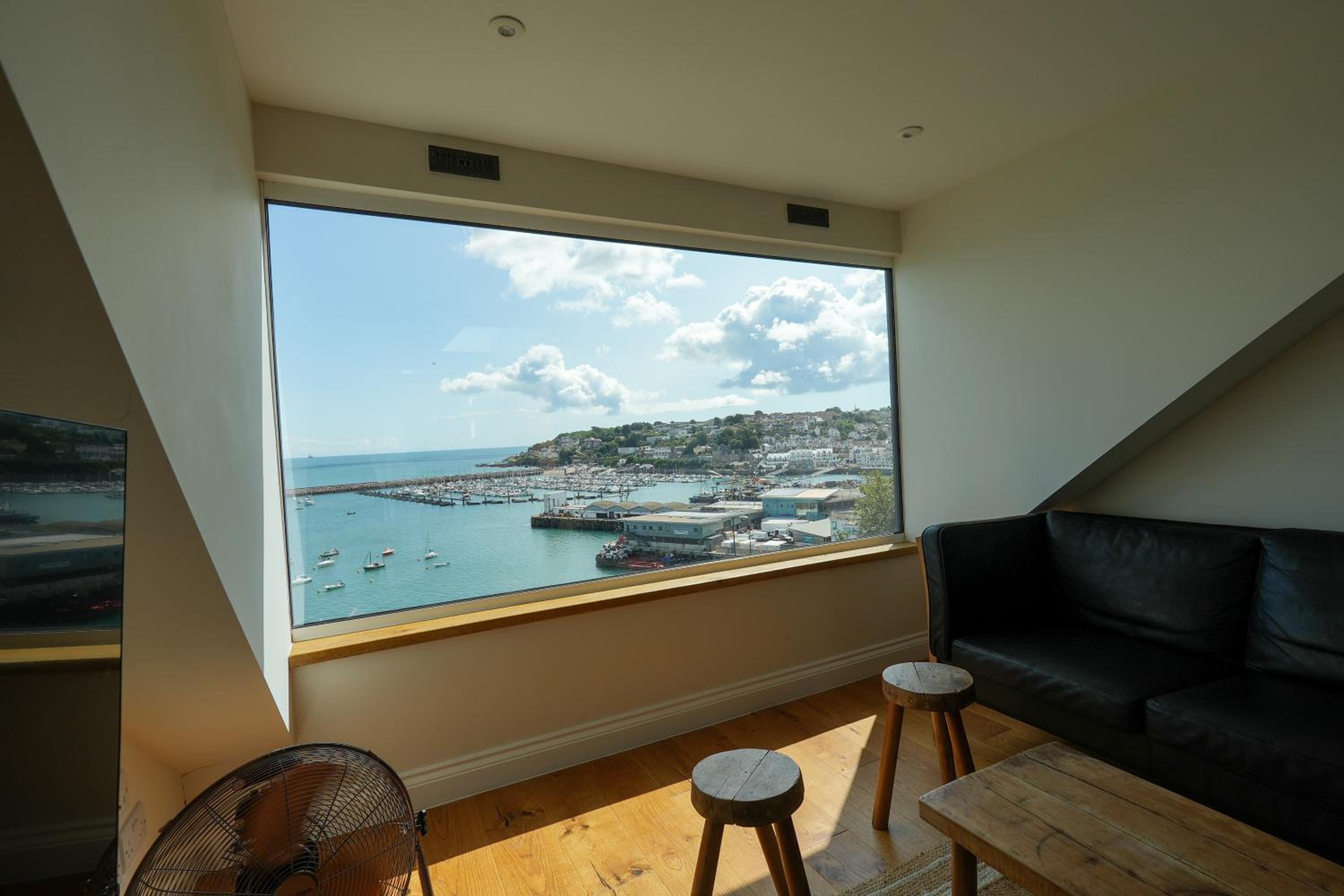 Fleur de Sel - Upside Down Cottage with Spectacular View & Parking view 2