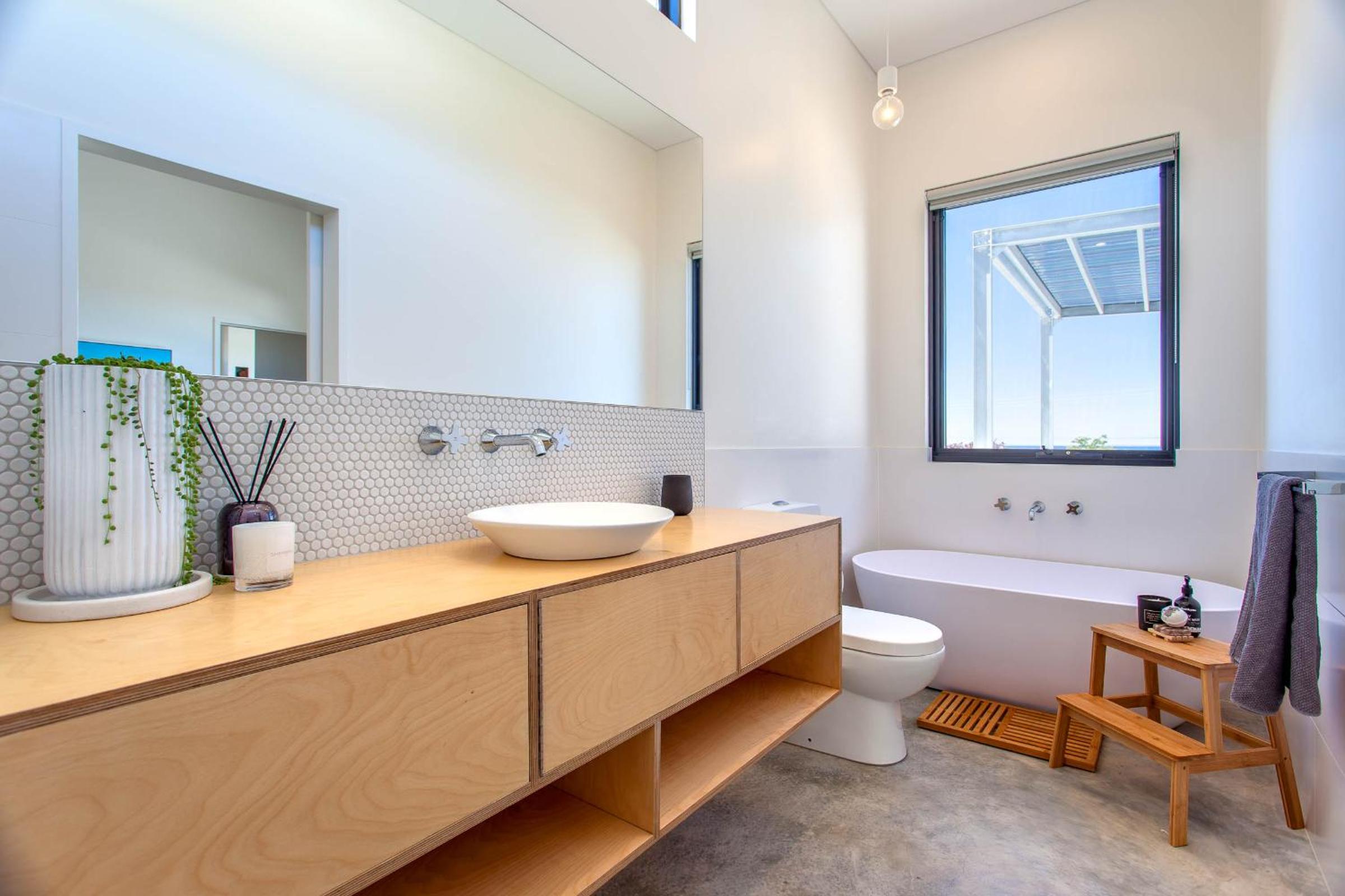 Bayside I Private Properties