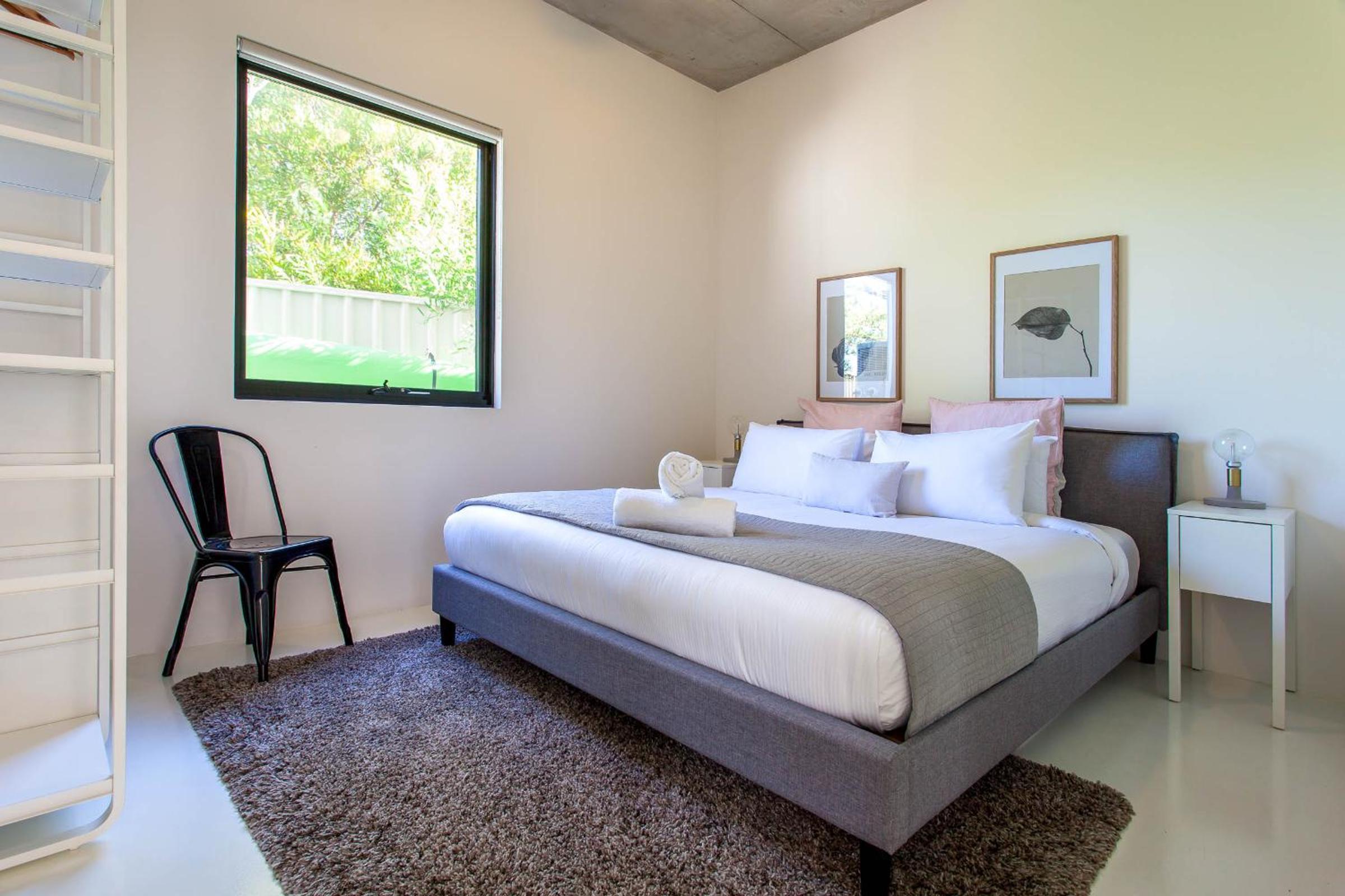 Bayside I Private Properties