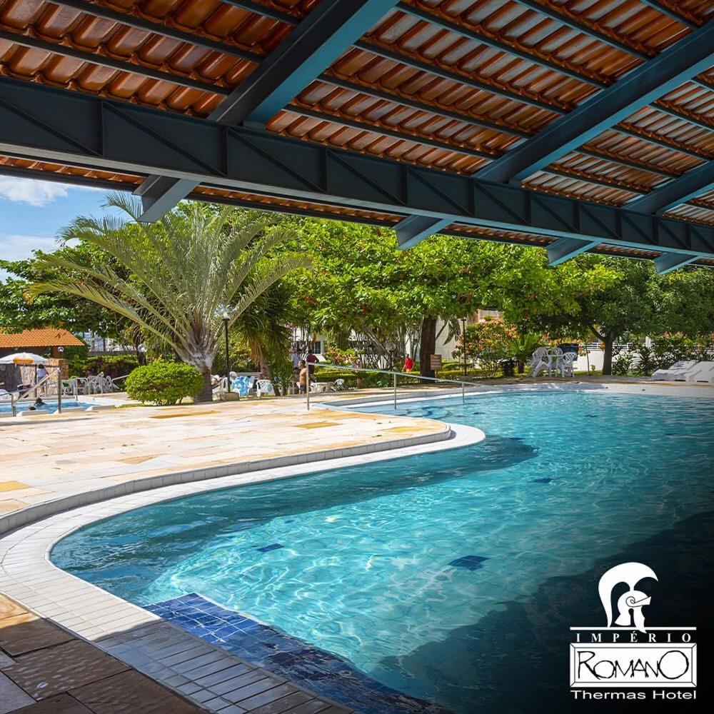 Caldas Novas - diRoma Spazzio - Apto até 4 pessoas - piscinas do hotel 24 horas